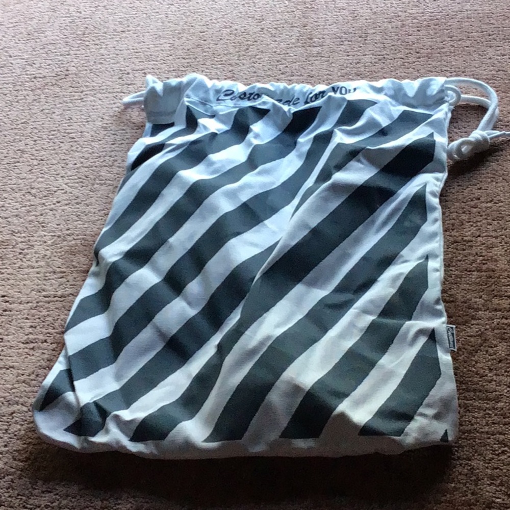 New - Vans Custom Made Bag